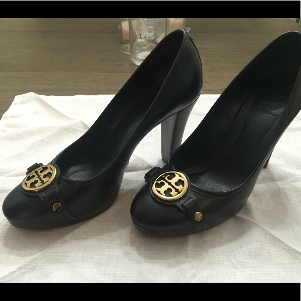 Tory Burch Black Heels Pumps Size 8
